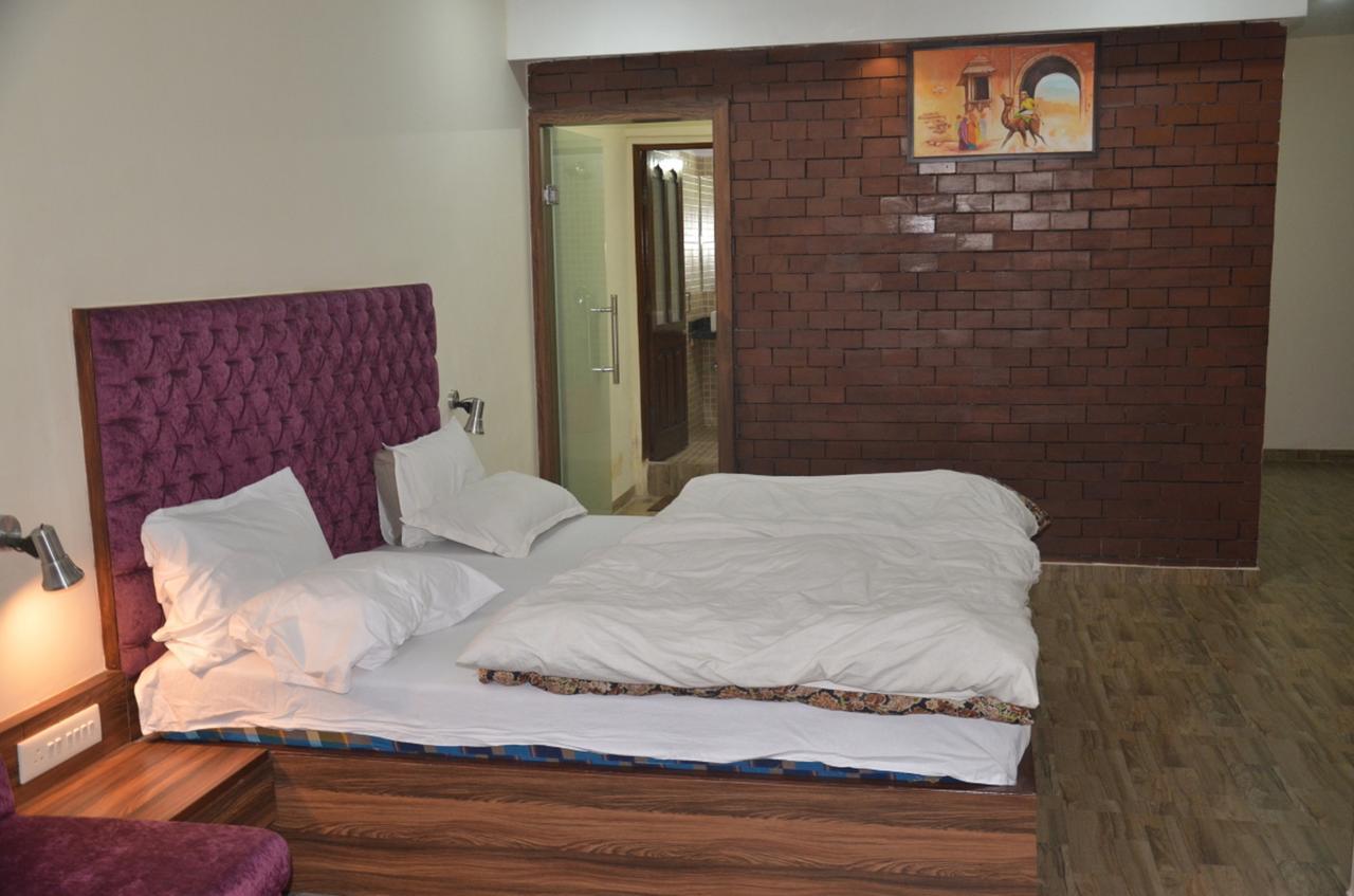 Hotel Khajuraho Regency Бхопал Екстер'єр фото